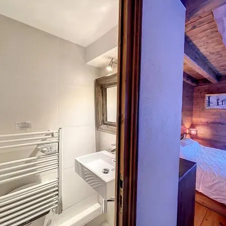 3br Centre Living In - What'app - 0039-3512-039-610 - For Reservations! *