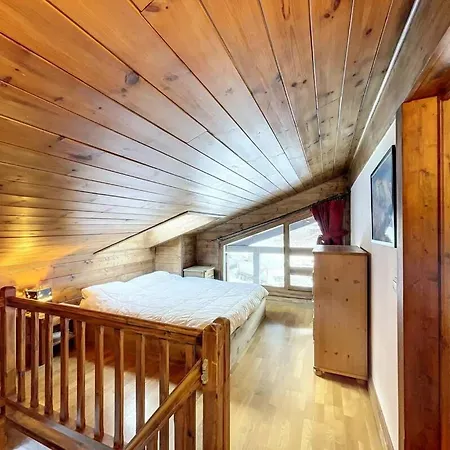 3br Centre Living In - What'app - 0039-3512-039-610 - For Reservations! * Chamonix